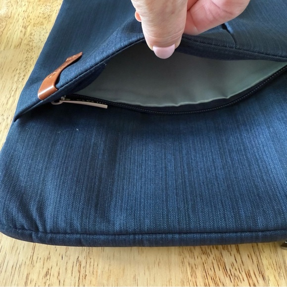 Lacdo padded laptop sleeve case 13-14” Navy Blue - Picture 3 of 9